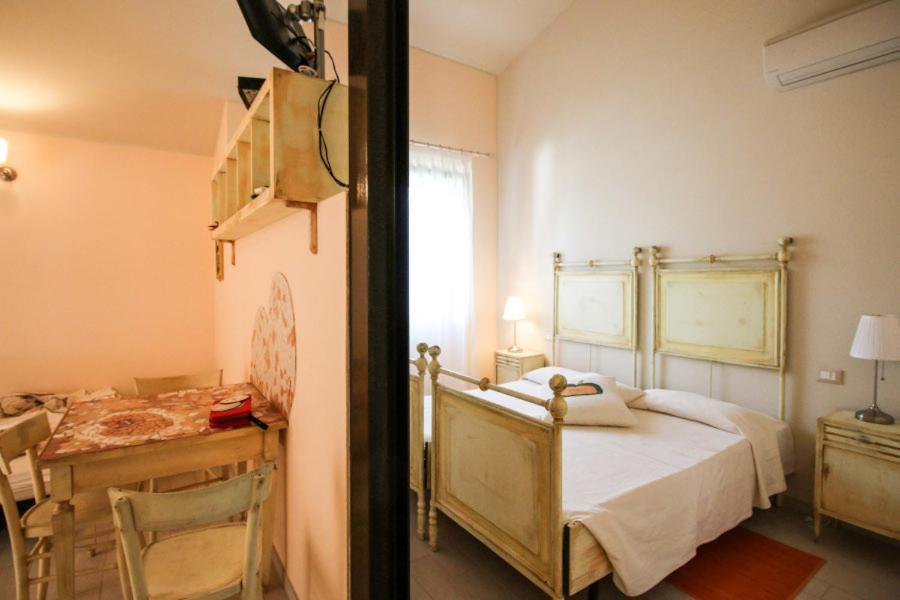 Lucciole Nella Nebbia Hotel Stellata Kültér fotó